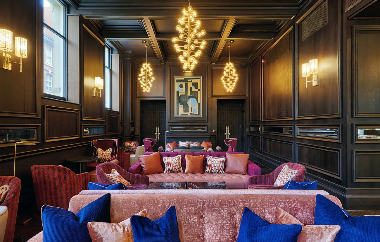 Grand Hotel Birmingham | Artist | Artstory