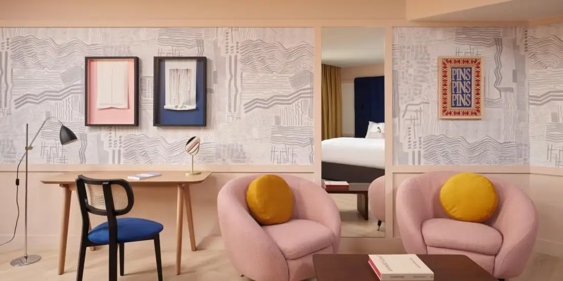 Hotel Suite